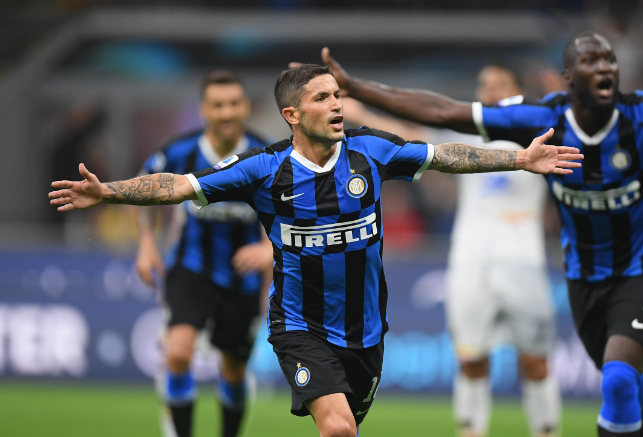 阿莫林前脚刚下课，加纳乔后脚即点赞