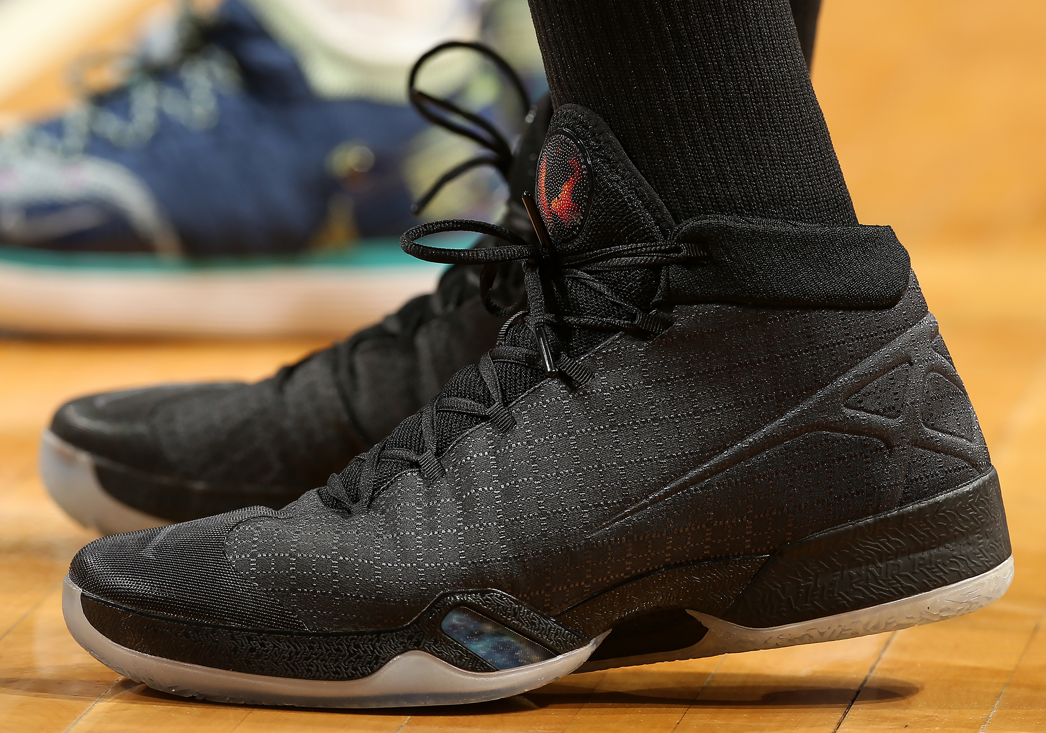 全场高呼MVP！养伤66天归来仍是联盟王牌 赵继伟怒吼一幕辽媒动容