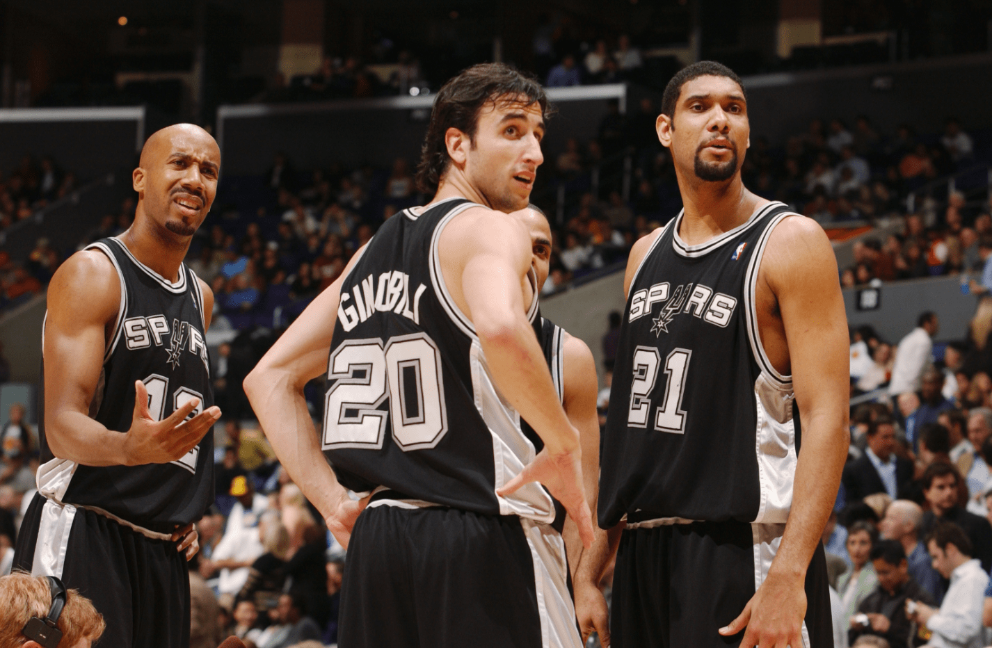 一起感受力量与优雅共存！FILA GOLF不一样的穿搭 呈现不一样的美