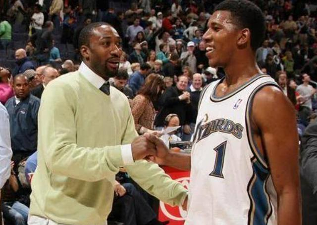 意媒：弗拉泰西对自己在国米的处境失望，愿意考虑冬窗离队