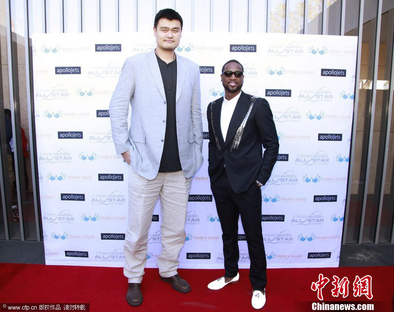 — @sport 来源：Barça Universal加维可能前往沙特阿拉伯，在看台和更衣室为队友们提供支持。