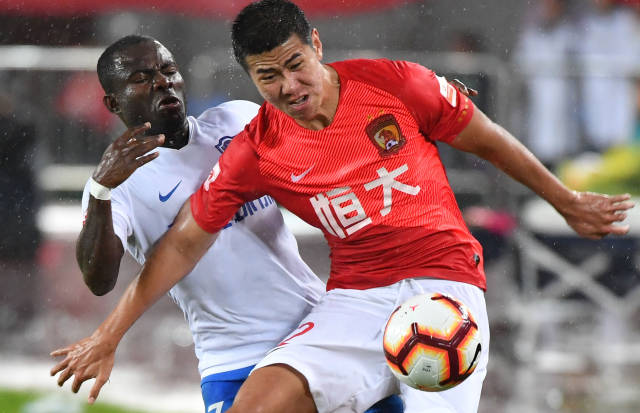 罗马诺：阿莫林坚持留下齐尔克泽；梅努向往租借加盟那不勒斯