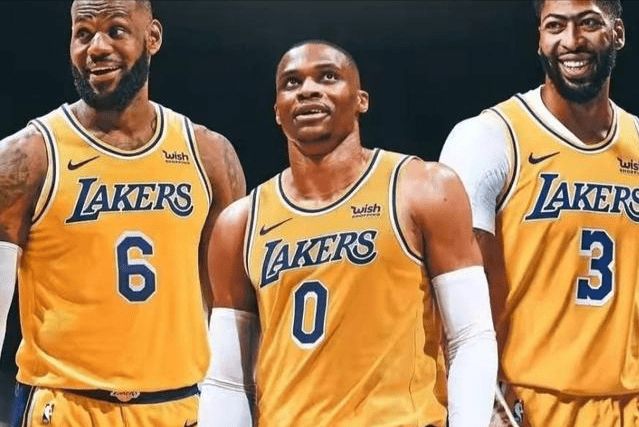 火箭主场止步3连败颓势，险胜公牛，杜兰特28分10篮板