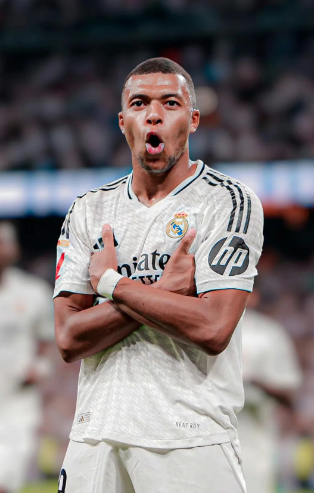 篮球NBA球探称某新秀将成未来顶级球星