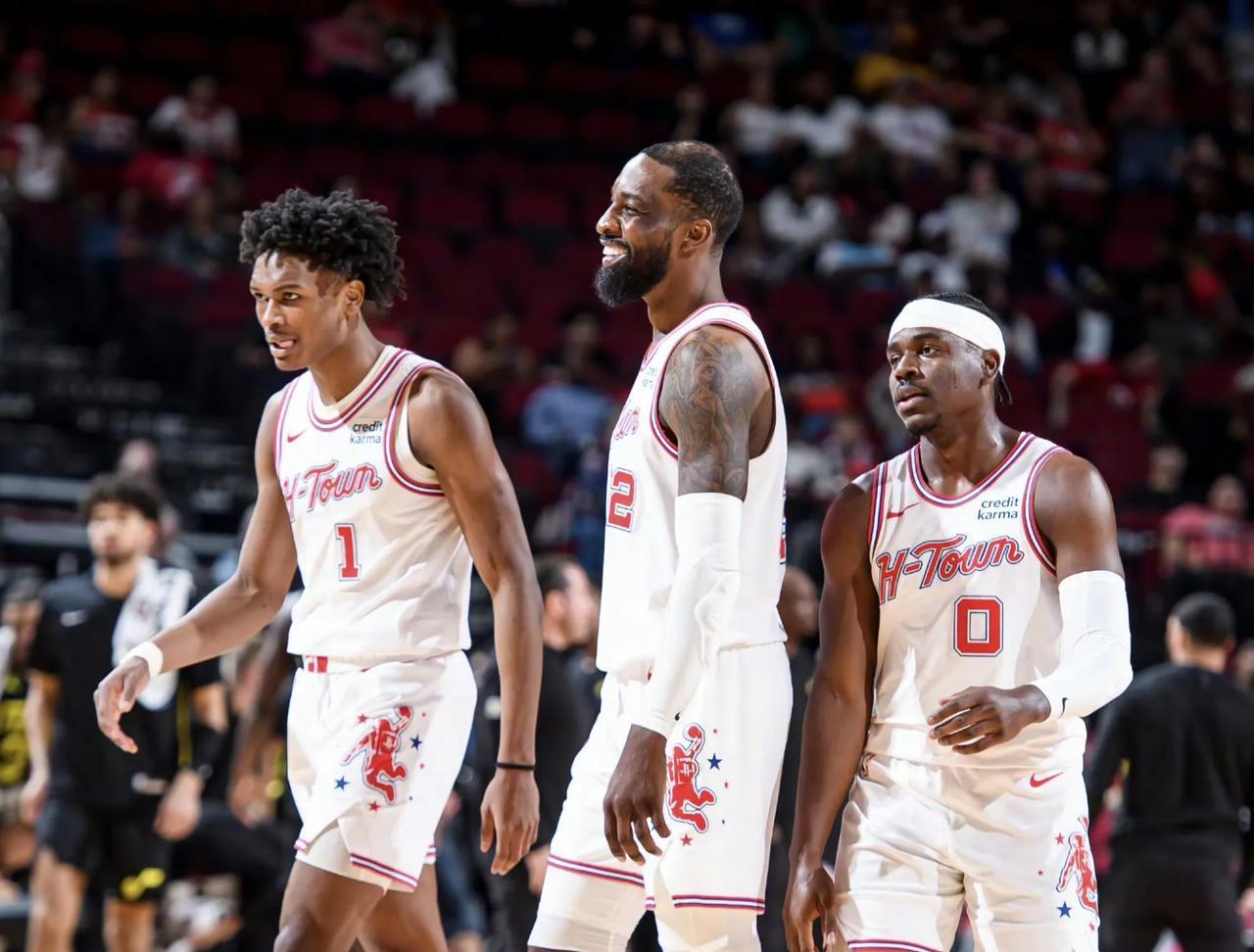 WCBA｜新外援加盟立竿见影 北京首钢园女篮终结七连败